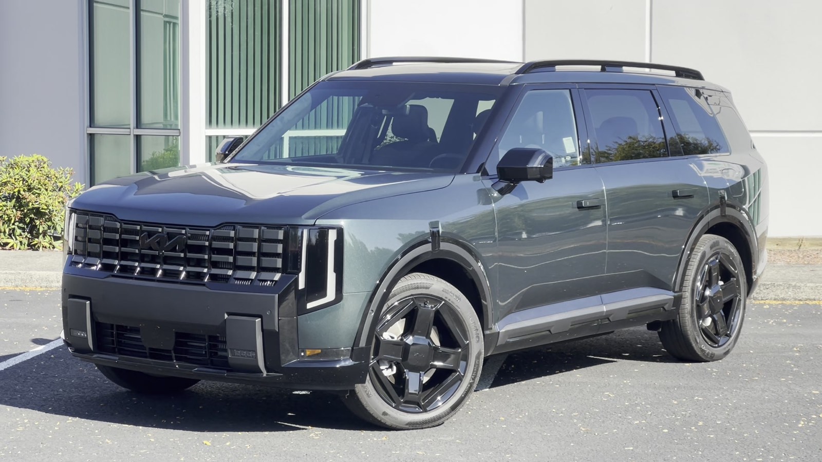 2027 Kia Telluride HEV X-Line SX-Prestige AWD